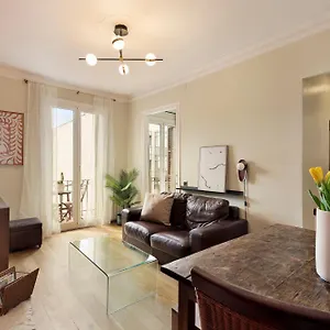 https://enjoy-apartments-calabria.topbarcelonahotels.com